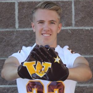 Meet your Posher, Ethan